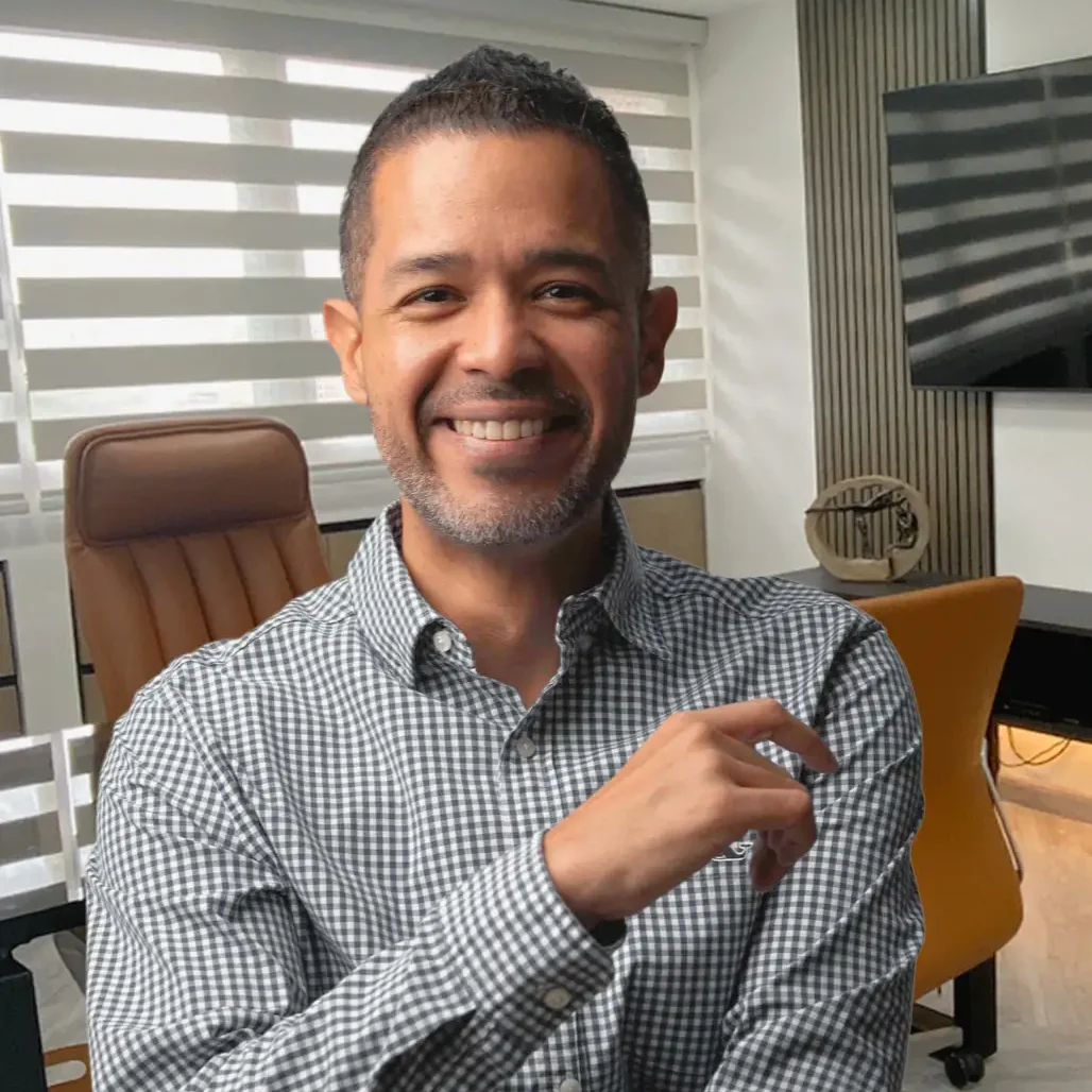 Dr. Pablo Briceño