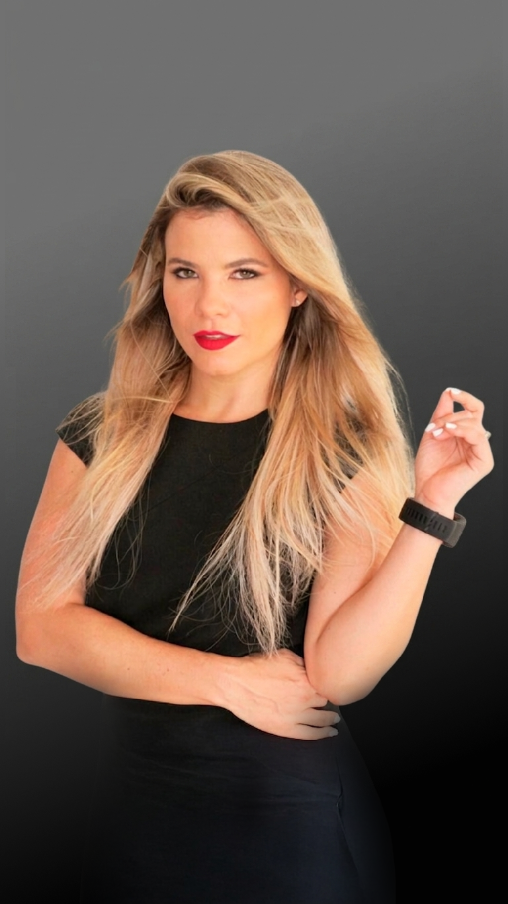 Alessandra Olivares — Asesora Inmobiliaria